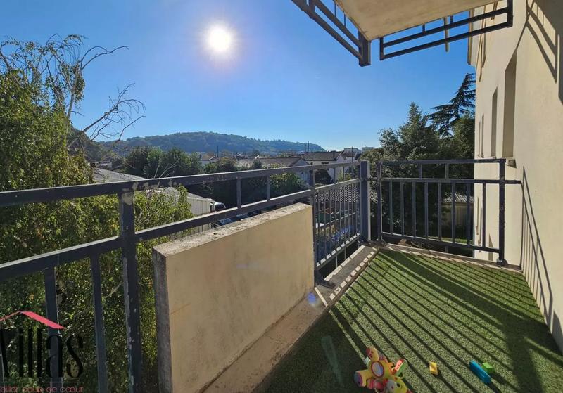 Appartement - 61 m² - 3 pièces