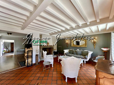 Villa - 192 m² - 7 pièces