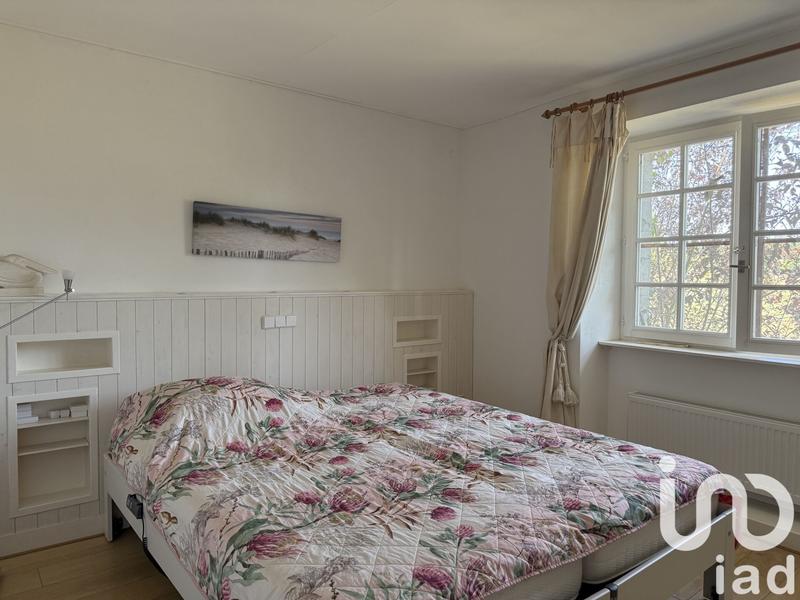 Maison - 233 m² - 6 pièces