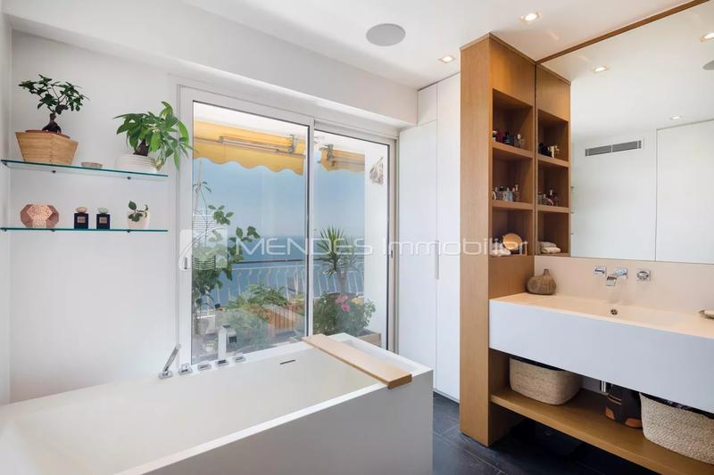 Appartement - 113 m² - 4 pièces