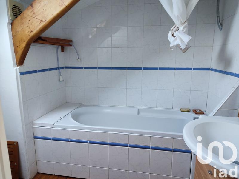 Maison - 147 m² - 7 pièces