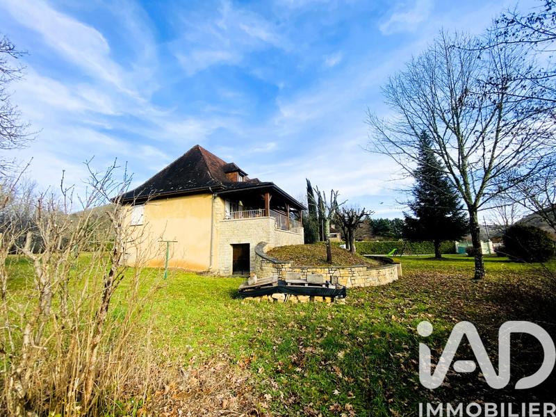 Maison - 146 m² - 6 pièces