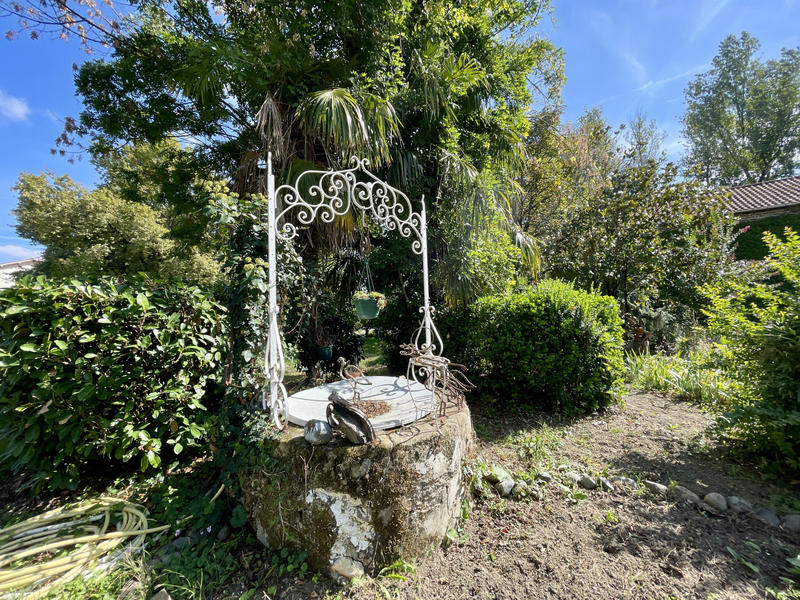 Maison - 206 m² - 8 pièces