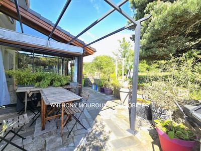 Maison - 188 m² - 7 pièces