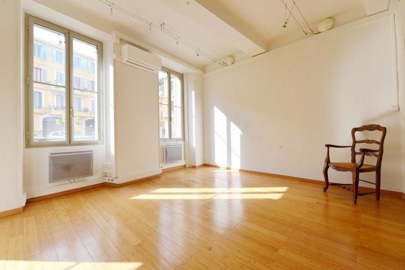 Appartement - 86 m² - 4 pièces