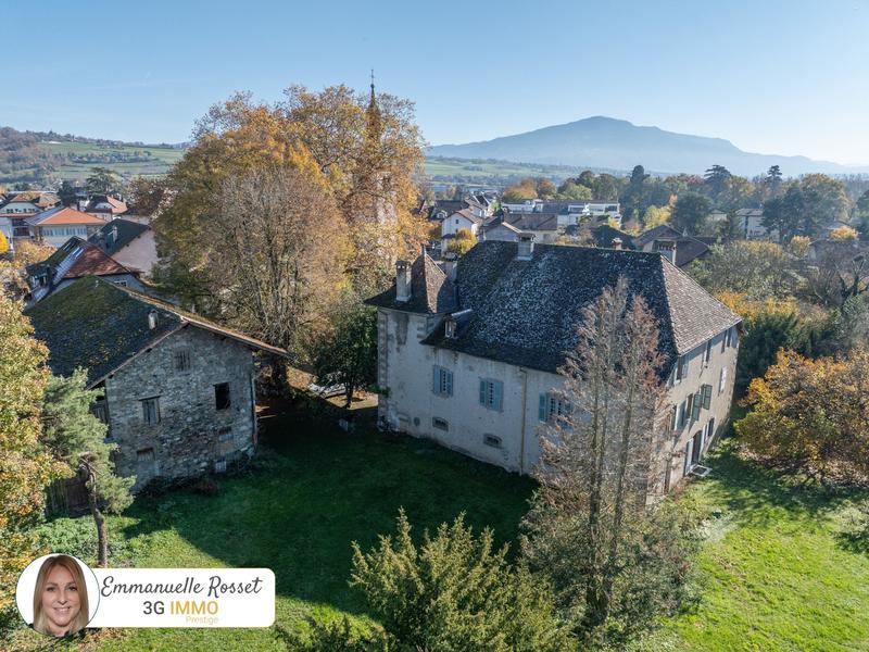 Maison de domaine - 553 m² - 15 pièces