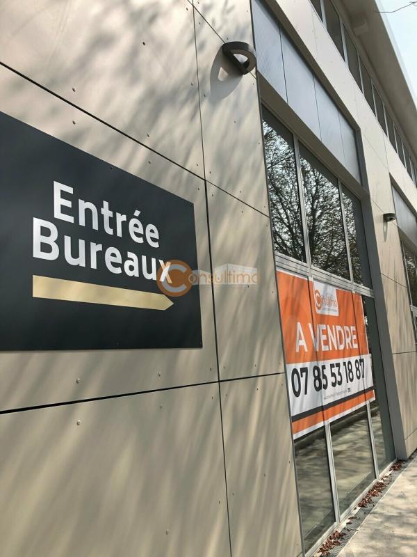 Bureau - 148 m²