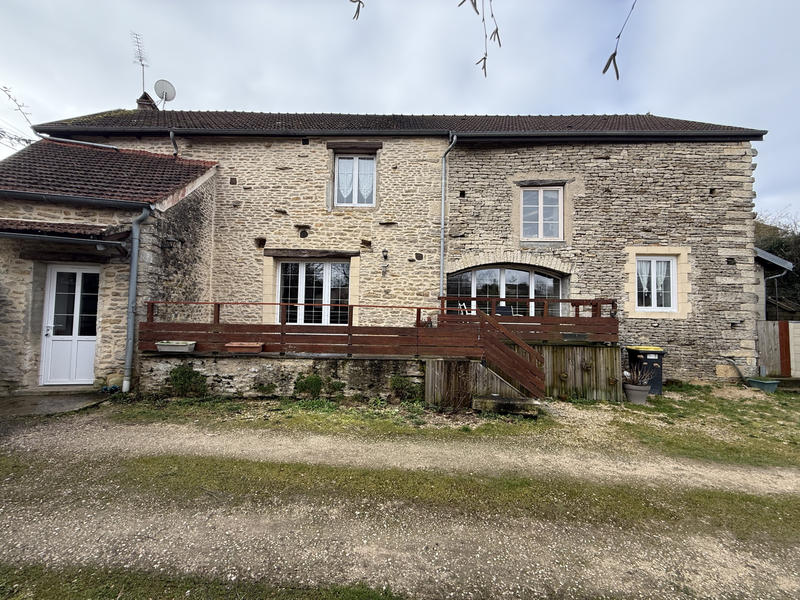 Maison - 165 m² - 6 pièces