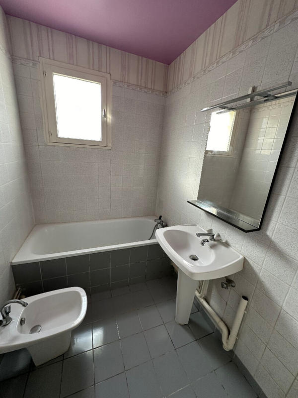 Maison - 94 m² - 4 pièces