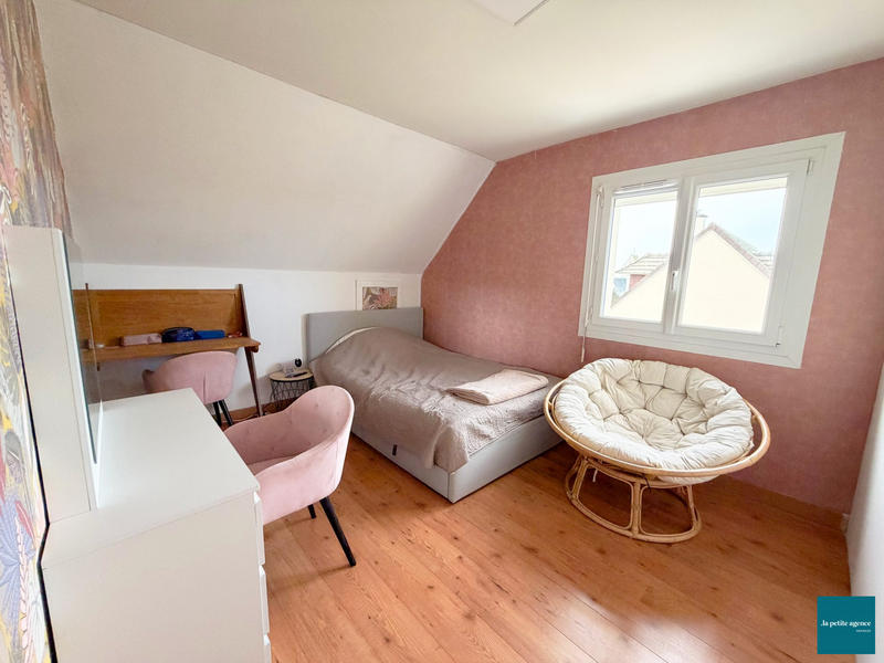 Maison - 102 m² - 6 pièces