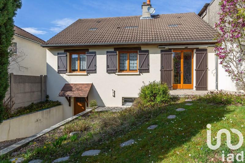 Maison - 77 m² - 4 pièces