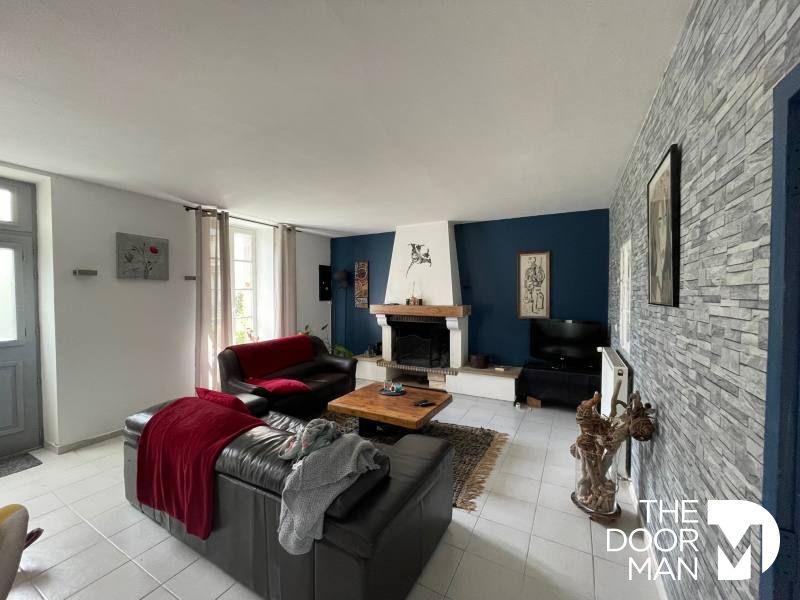 Maison en pierre - 246 m² - 10 pièces