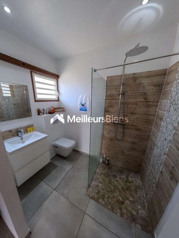 Maison - 198 m² - 7 pièces