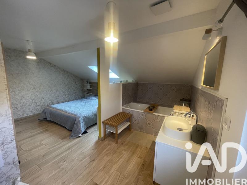 Maison - 111 m² - 5 pièces