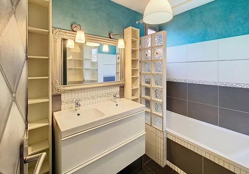 Maison - 103 m² - 6 pièces