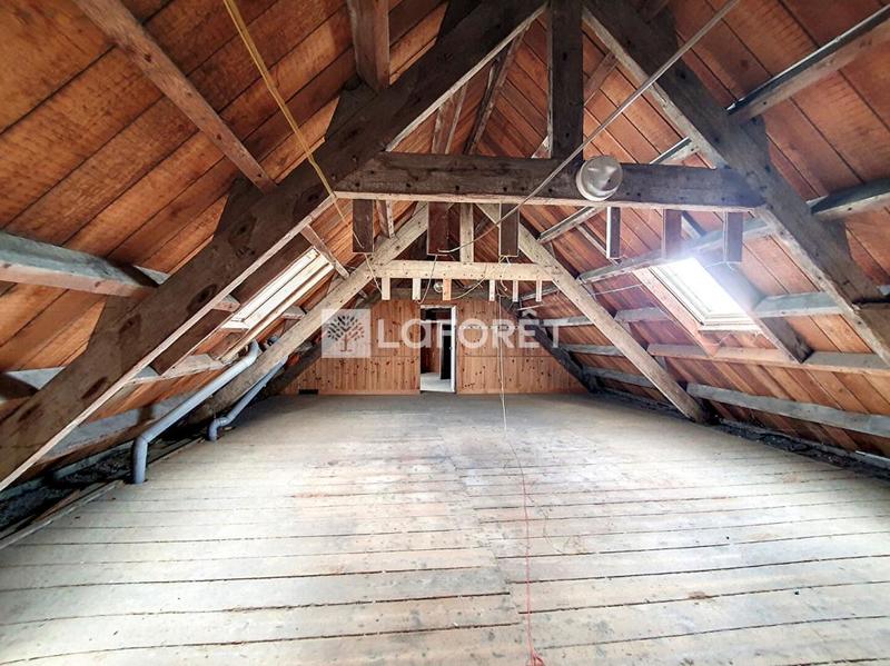 Maison - 382 m² - 18 pièces