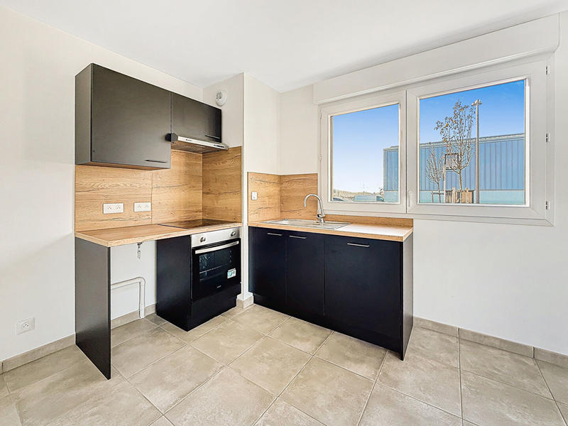 Maison - 99 m² - 4 pièces