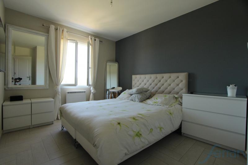 Villa - 240 m² - 9 pièces