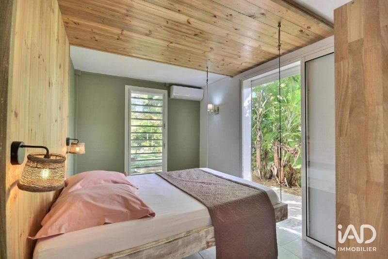 Maison - 277 m² - 8 pièces