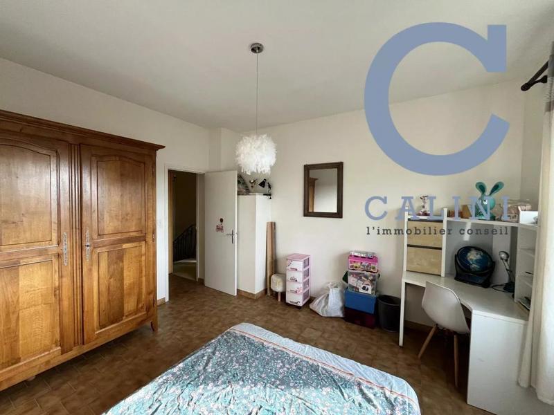 Villa - 139 m² - 6 pièces