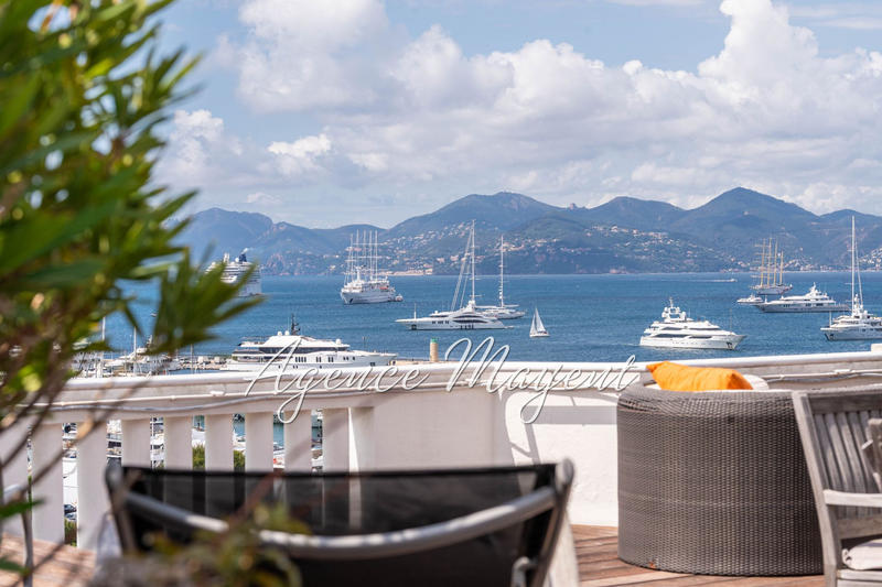 Appartement - 120 m² - 3 pièces