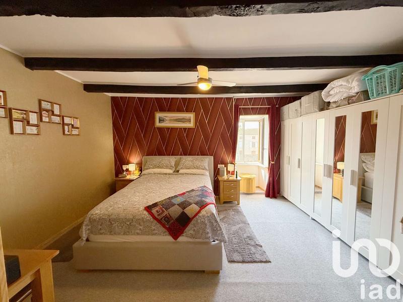 Maison - 102 m² - 4 pièces