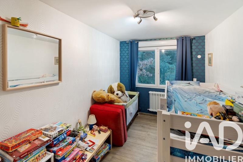 Maison - 177 m² - 7 pièces