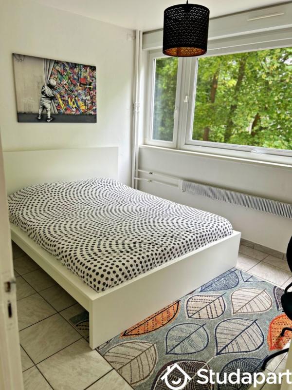 Chambre - 10 m² - 1 pièce