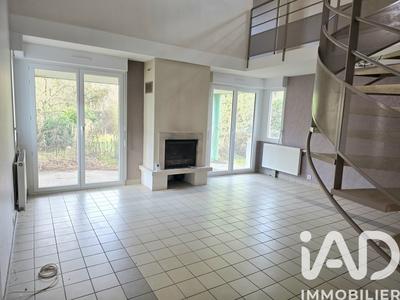 Maison - 129 m² - 7 pièces