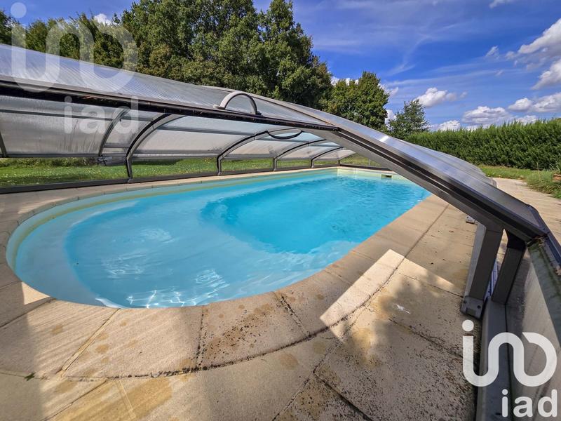 Maison - 240 m² - 7 pièces