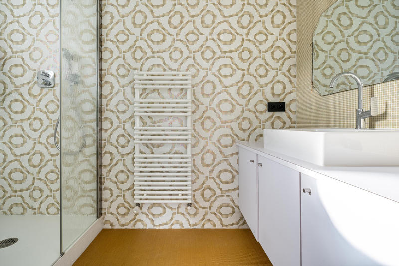 Maison - 221 m² - 7 pièces