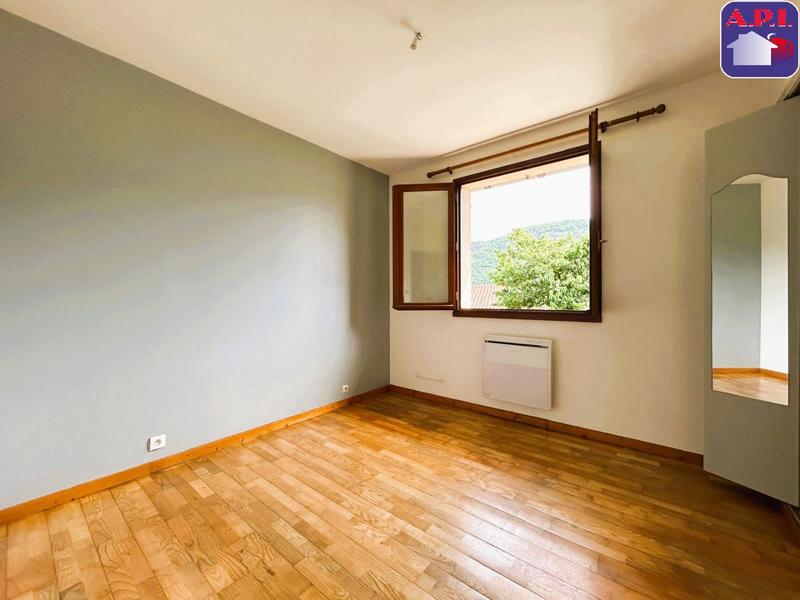 Maison - 100 m² - 6 pièces