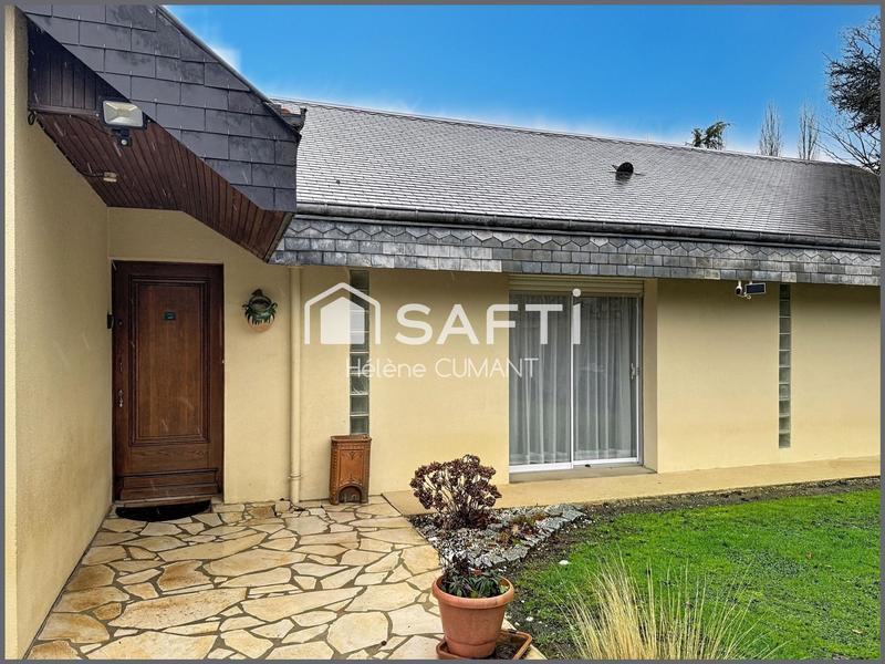 Maison - 215 m² - 9 pièces