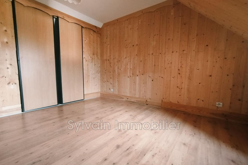 Maison - 138 m² - 7 pièces