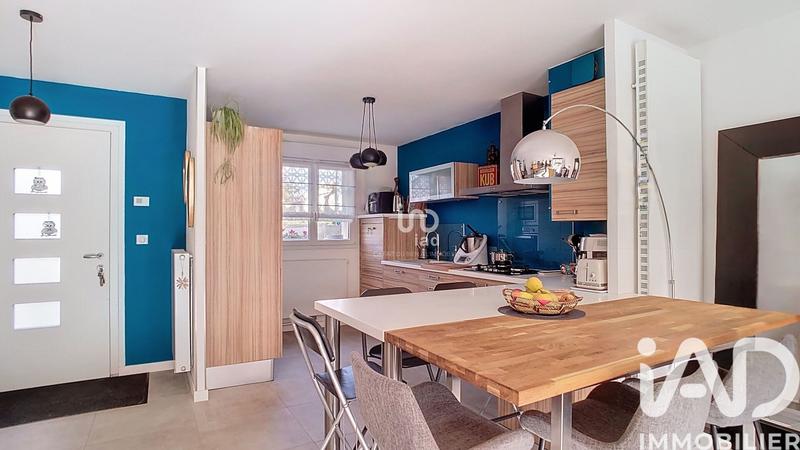 Maison - 104 m² - 5 pièces