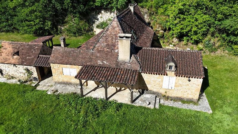 Maison en pierre - 108 m² - 4 pièces