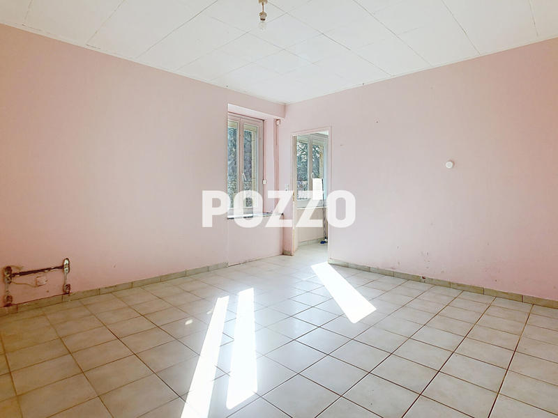 Maison - 185 m² - 6 pièces