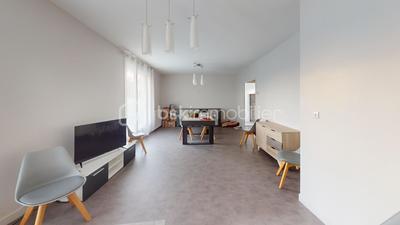 Maison - 97 m² - 4 pièces