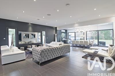 Maison de maîtres - 204 m² - 8 pièces