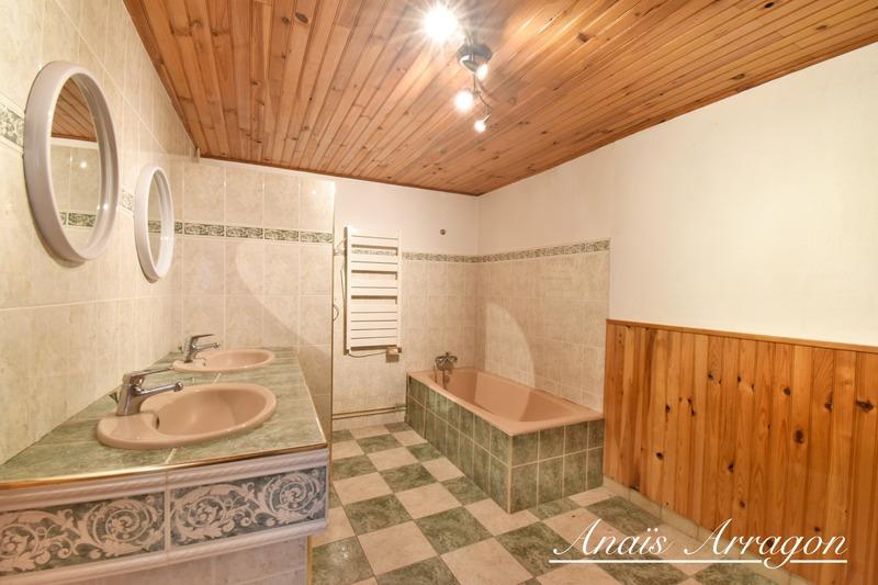 Maison en pierre - 176 m² - 4 pièces