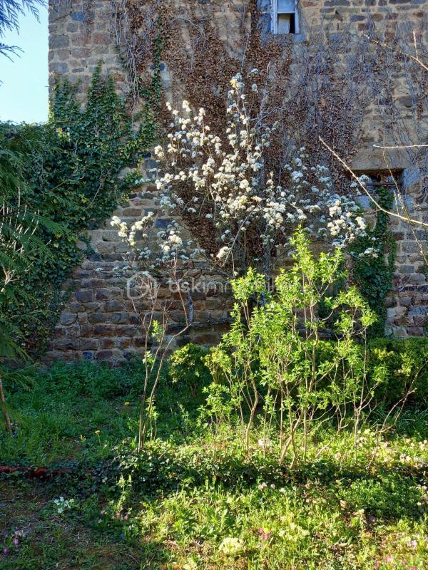 Maison de village - 140 m² - 7 pièces