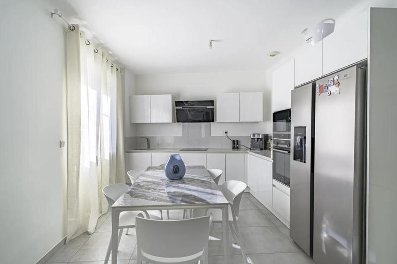 Maison - 153 m² - 6 pièces