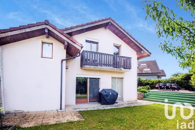 Maison - 104 m² - 5 pièces