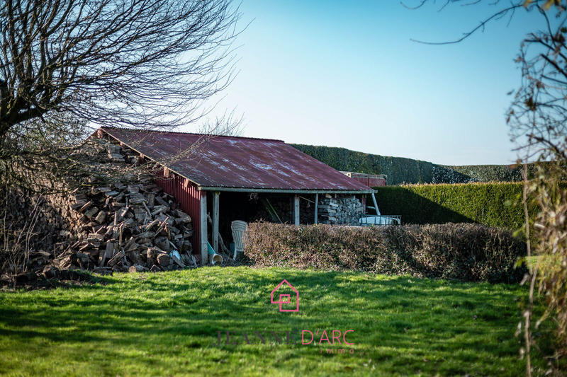 Maison - 210 m² - 8 pièces