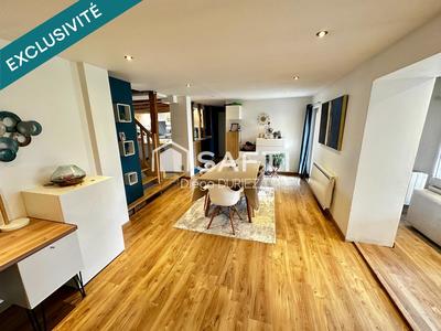 Maison - 90 m² - 5 pièces