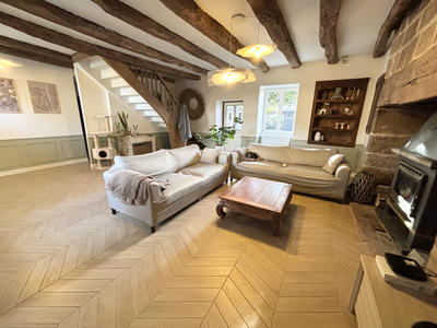 Maison - 138 m² - 7 pièces