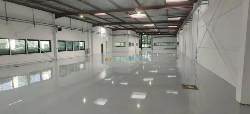 Local d'activités - 5 707 m²