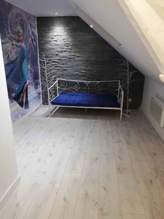 Corps de ferme - 400 m² - 10 pièces