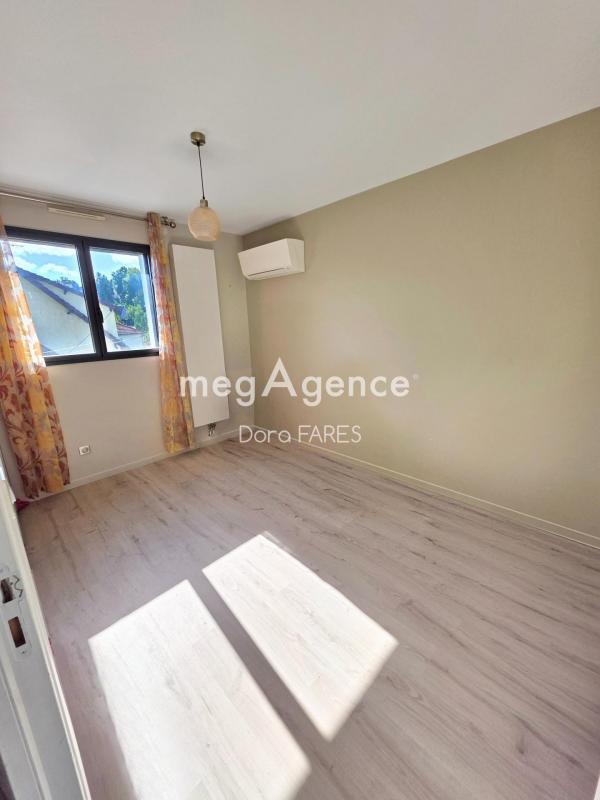 Maison - 147 m² - 7 pièces