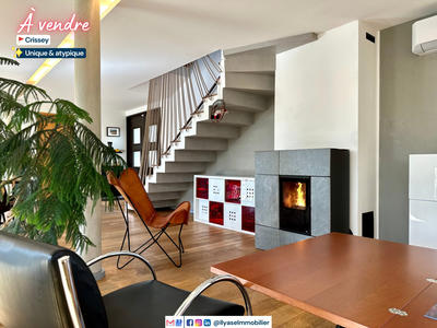 Maison - 273 m² - 8 pièces
